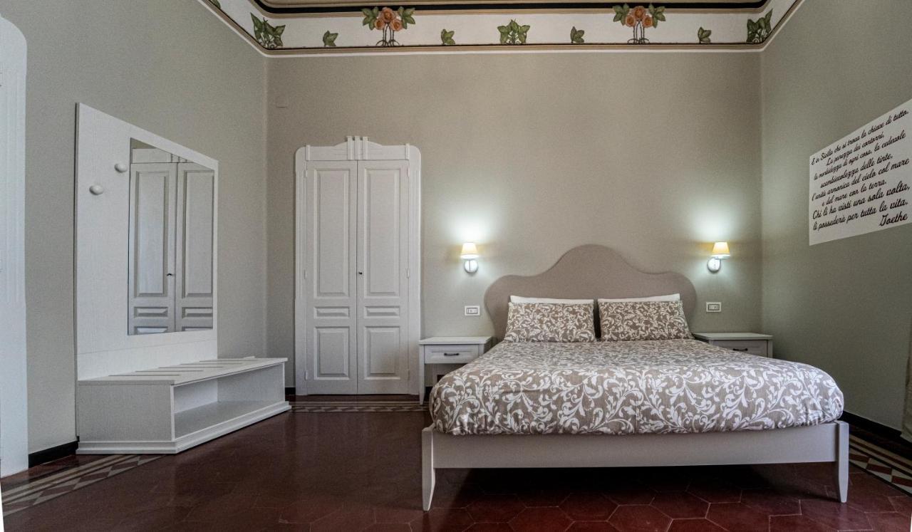 Gli Specchi Di Archimede Bed and Breakfast Syracuse Eksteriør billede